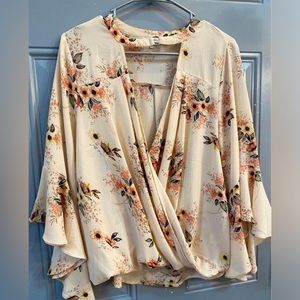 Cute dress top size M